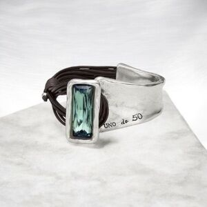 UNO de 50 Silver Bracelet with Green Stone